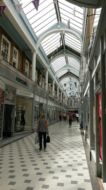 Queensgate shopping centre