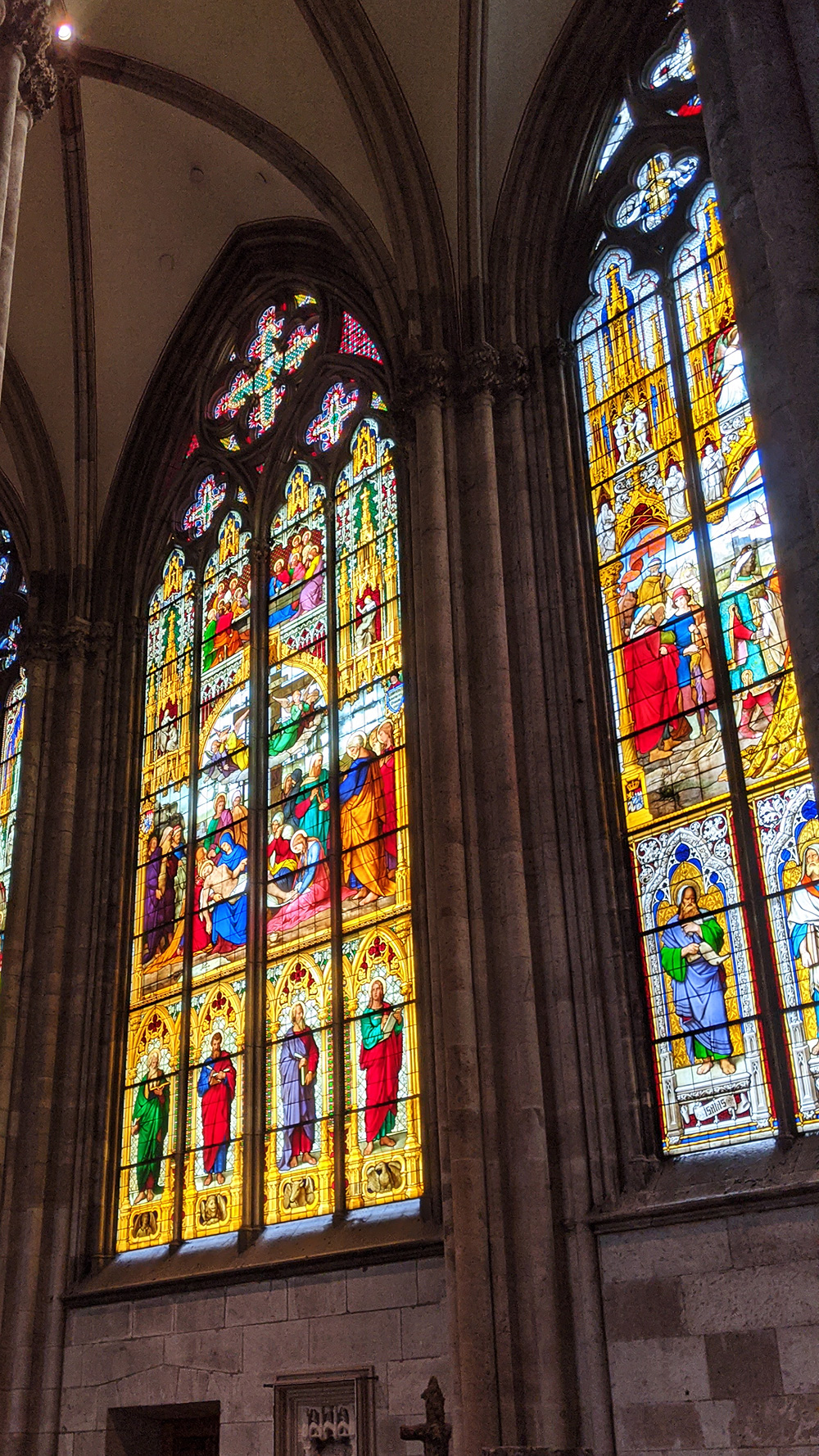 科隆大教堂玻璃窗